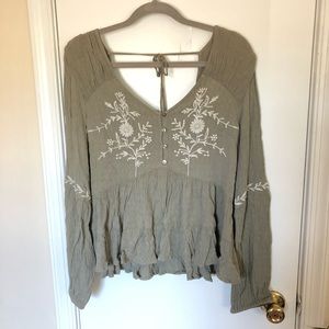 BRAND NEW American Eagle Blouse